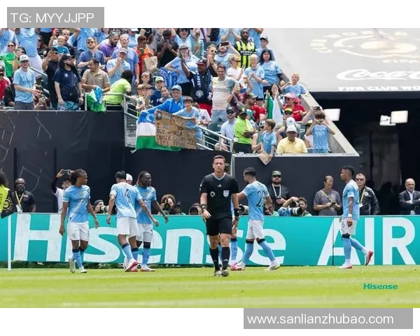 中超精彩对决曼城大胜里昂引发全场热议与惊喜 中超精彩对决曼城大胜里昂引发全场热议与惊喜