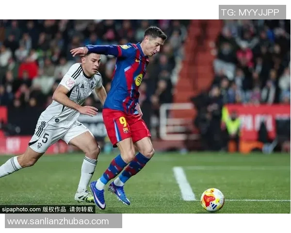 德甲赛场惊现冷门巴萨逆转尤文图斯精彩瞬间回顾与十大进球分析 德甲赛场惊现冷门巴萨逆转尤文图斯精彩瞬间回顾与十大进球分析