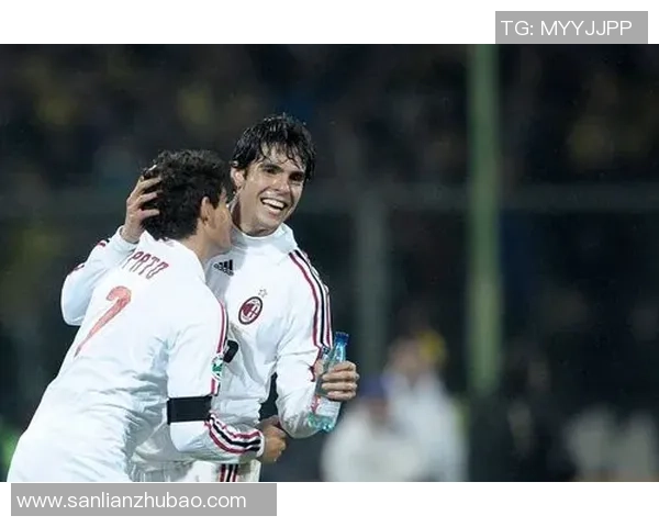 中超激战莱比锡与AC米兰平局红牌事件引发全场热议与焦点分析