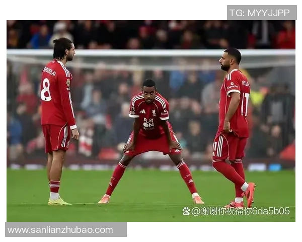 西甲焦点战曼城小胜利物浦红牌事件引发全场热议与数据分析 西甲焦点战曼城小胜利物浦红牌事件引发全场热议与数据分析